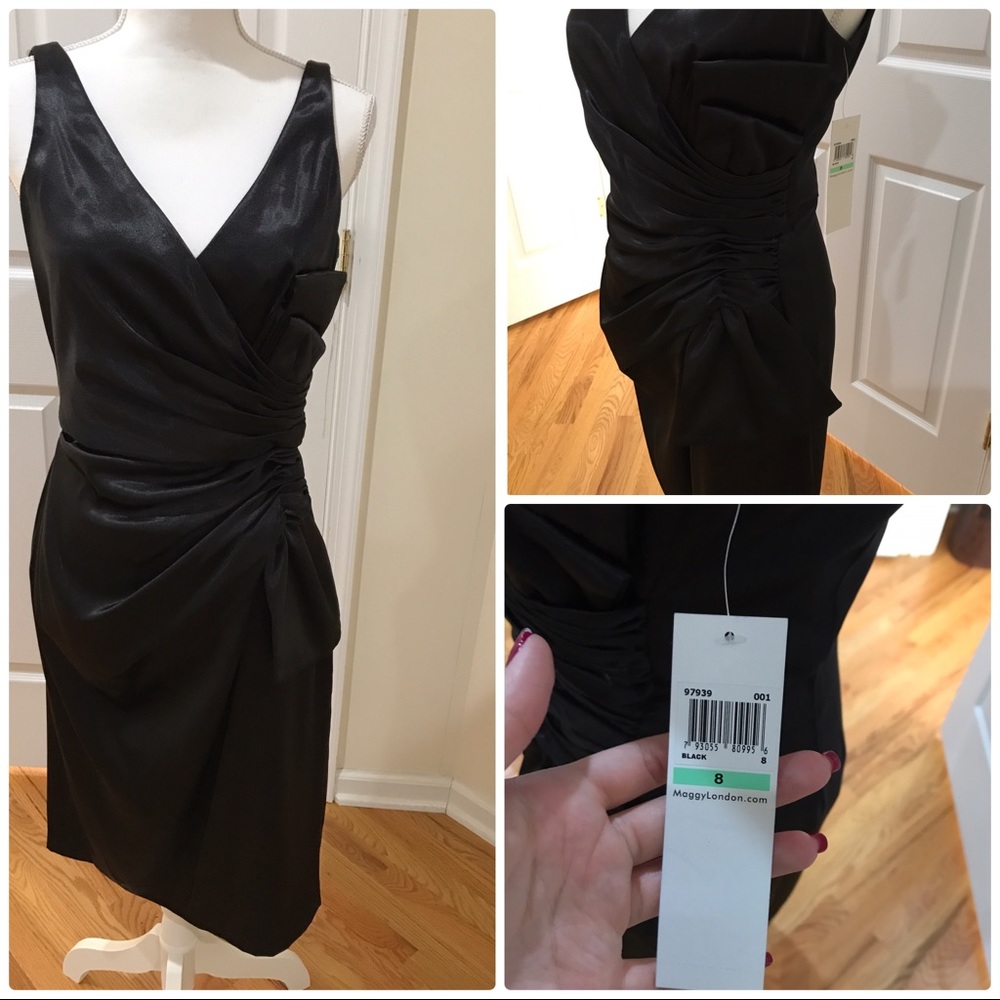 Black v neckline dress with bow accent